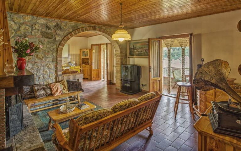 Accommodation Leccino 1: Living Room