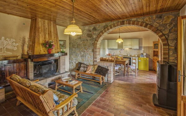 Accommodation Leccino 1: Living Room