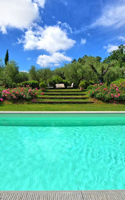 Villa Mami: Outdoor, Pool, Summer
