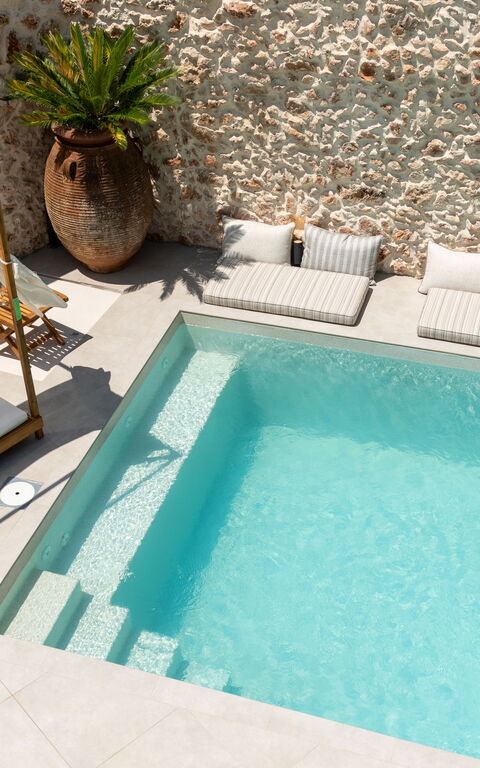 Villa Paul: Building Exterior, Outdoor, Pool