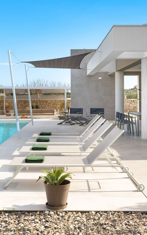 Villa Paradisus: Balcony / Terrace / Patio, Building Exterior, Outdoor, Pool