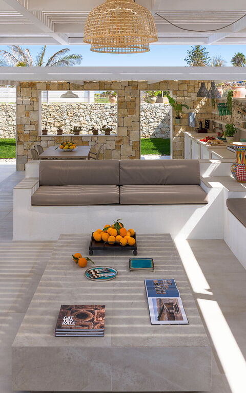 Villa Paradisus: Balcony / Terrace / Patio, Building Exterior, Outdoor