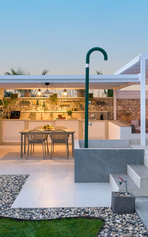 Villa Paradisus: Balcony / Terrace / Patio, Building Exterior, Garden, Outdoor