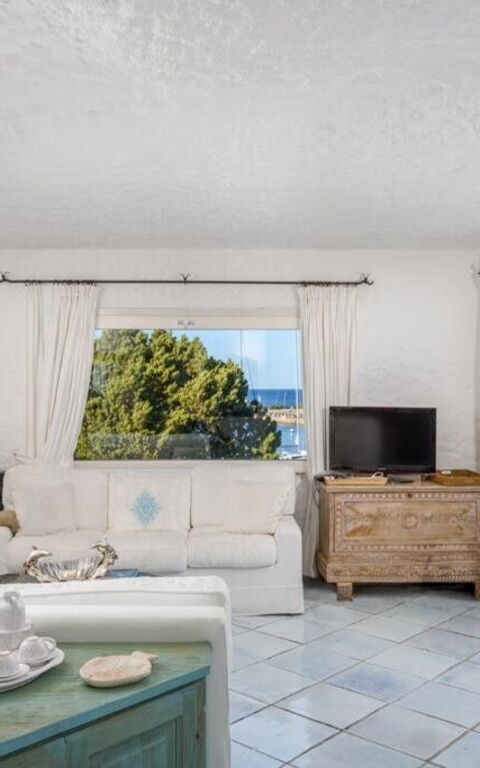 Lentischio: Living Room