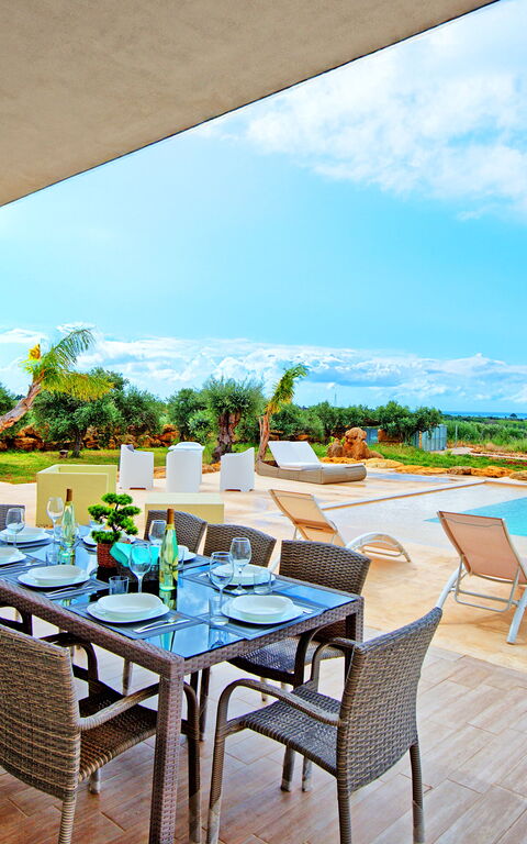 Villa Infinito: Balcony / Terrace / Patio, Building Exterior, Outdoor, Pool