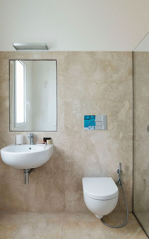 Mare Dentro: Bathroom