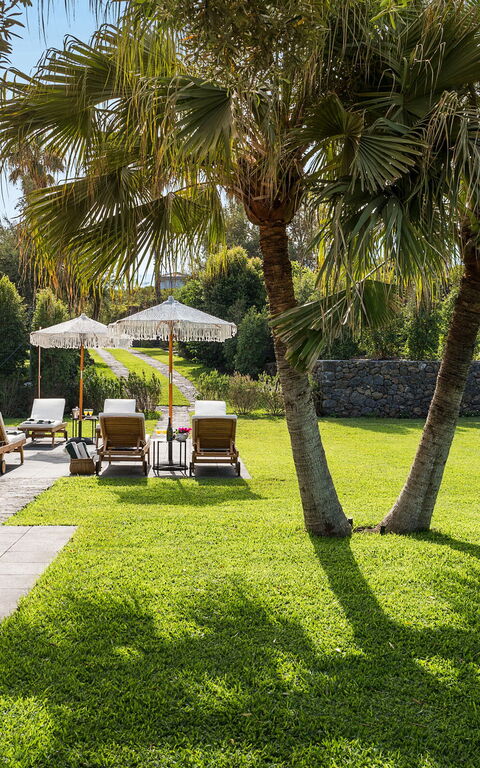 Villa Acqua Marina: Building Exterior, Garden, Outdoor