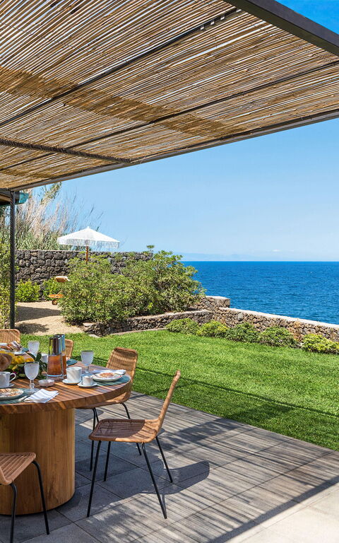 Villa Acqua Marina: Balcony / Terrace / Patio, Building Exterior, Garden, Outdoor, Scenic View