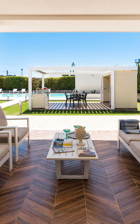 Villa Dilecta: Balcony / Terrace / Patio, Building Exterior, Outdoor