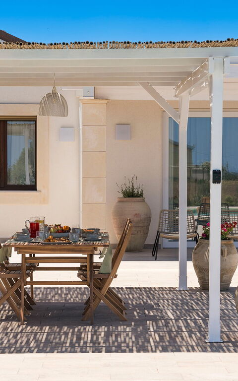 Villa Paolina: Balcony / Terrace / Patio, Building Exterior, Outdoor