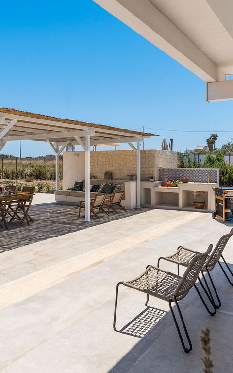 Villa Paolina: Balcony / Terrace / Patio, Building Exterior, Outdoor, Pool