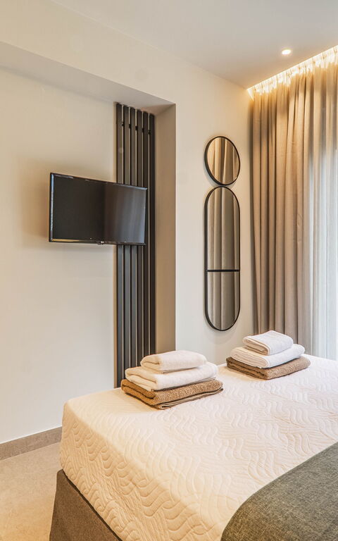 Villa Serenity: Bathroom, Bedroom