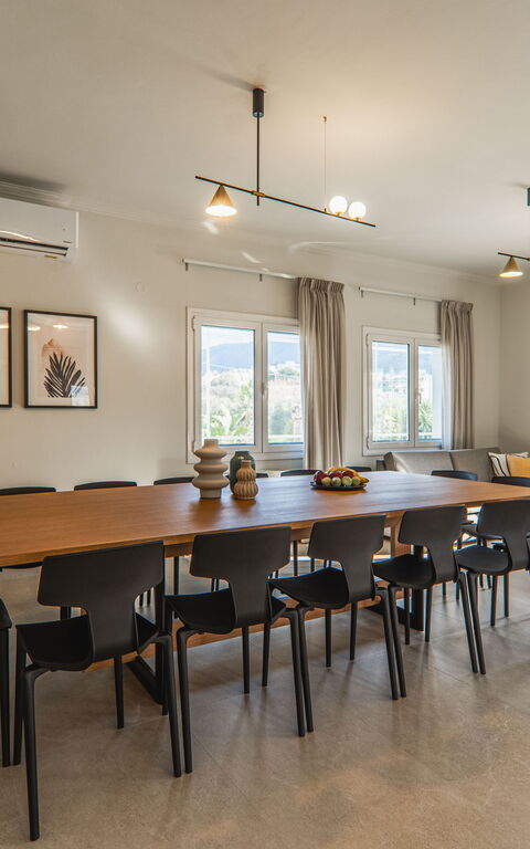 Villa Serenity: Dining Room