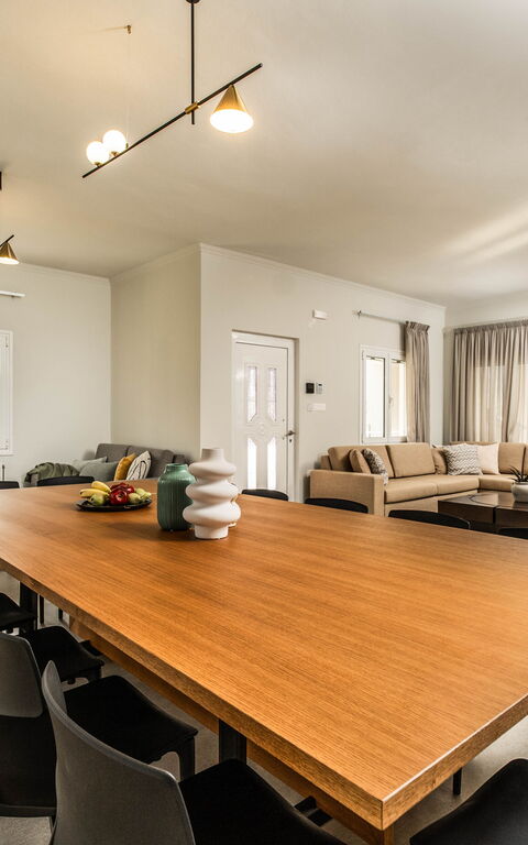 Villa Serenity: Dining Room