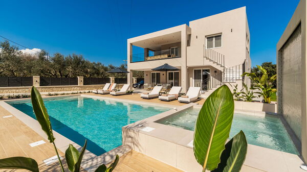 Villa Serenity: Building Exterior, Outdoor, Pool