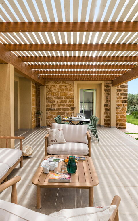 Villa Cavalè: Balcony / Terrace / Patio, Building Exterior, Garden, Outdoor