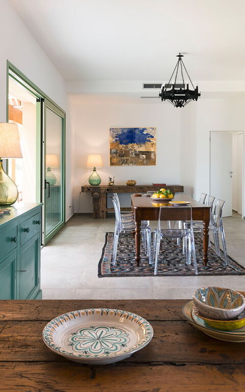 Villa Cavalè: Dining Room, Living Room