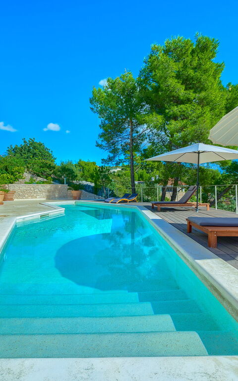 Villa Pine Haven: Building Exterior, Outdoor, Pool