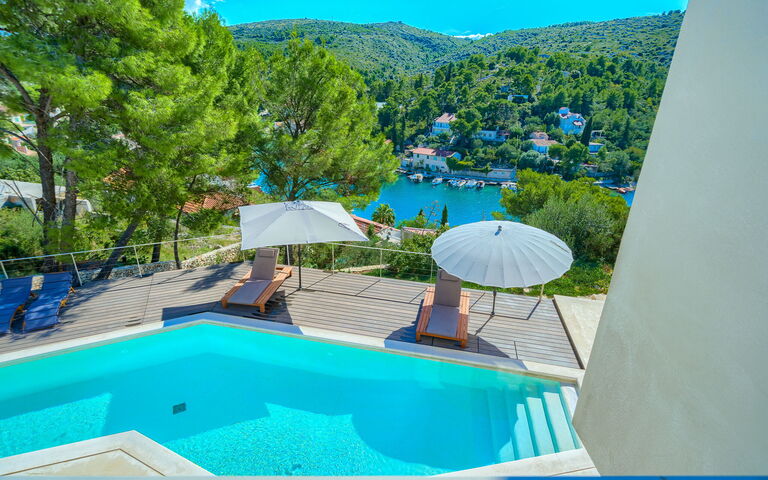 Villa Pine Haven: Building Exterior, Outdoor, Pool