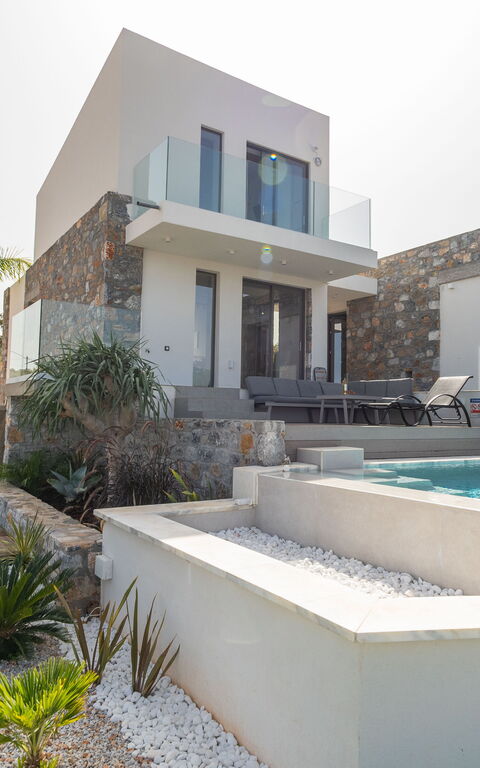 Venetian Villa: Building Exterior, Outdoor, Pool