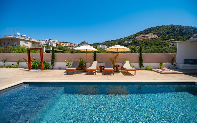 Christianna Apartments: Outdoor, Pool