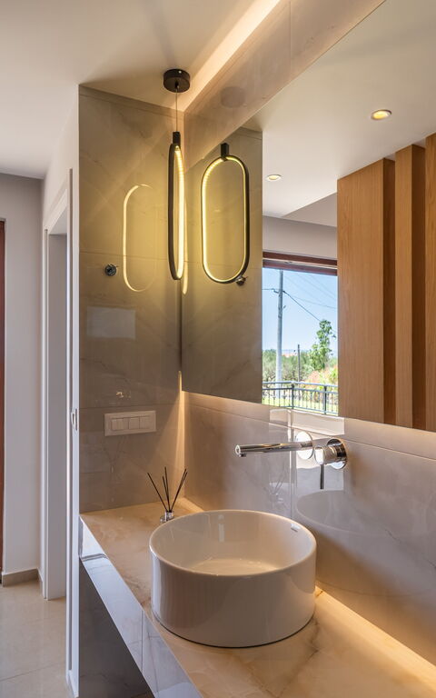 Villa Aetheria: Bathroom