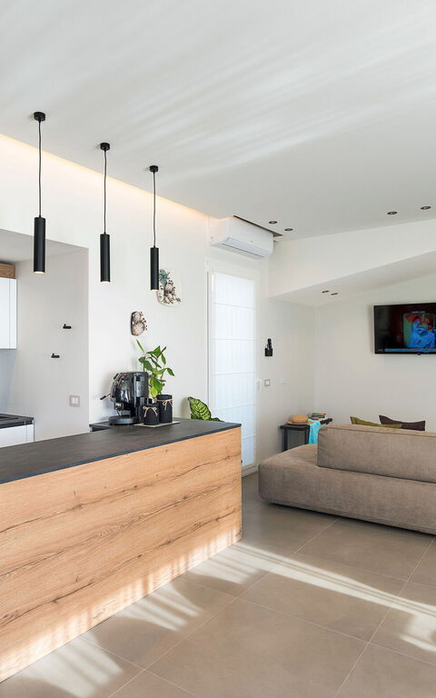 Villa Castalia: Kitchen, Living Room