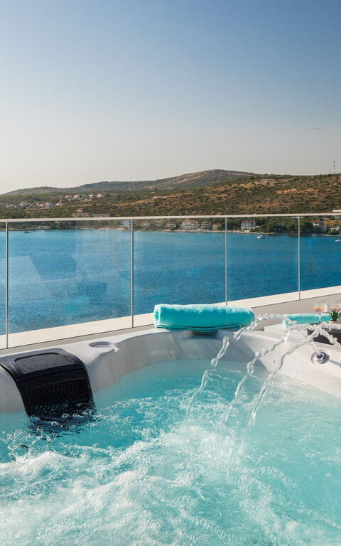 Villa Olive Vista 2: Building Exterior, Hot Tub, Outdoor, Scenic View