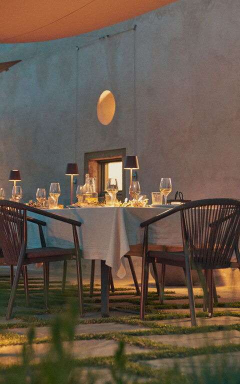 Villa Elmi: Balcony / Terrace / Patio, Building Exterior, Outdoor