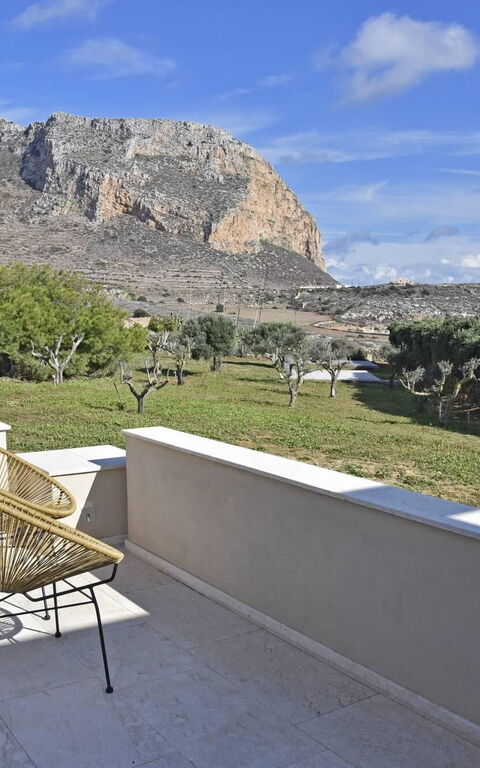 Tenuta Stornello: Balcony / Terrace / Patio, Building Exterior, Garden, Outdoor, Scenic View