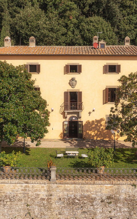Villa Laparelli Pitti: Building Exterior, Outdoor