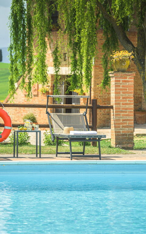 Villa la Contea: Building Exterior, Outdoor, Pool