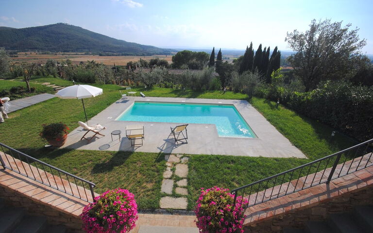 Villa Le Corchie: Building Exterior, Garden, Outdoor, Pool