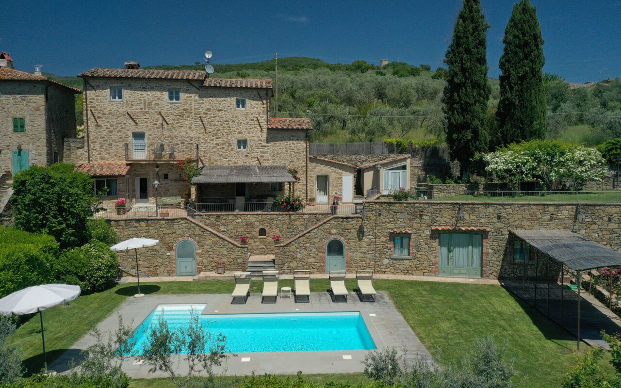 Villa Le Corchie: Building Exterior, Outdoor