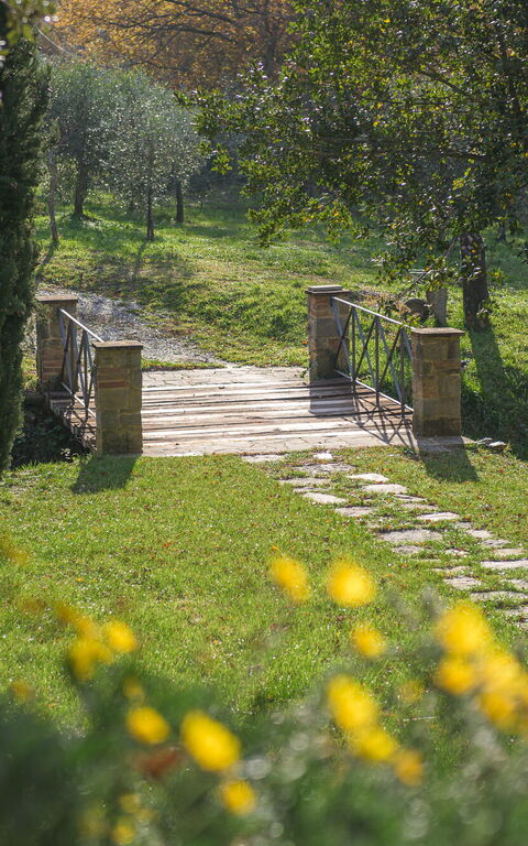 Casale Montanare: Building Exterior, Garden, Outdoor