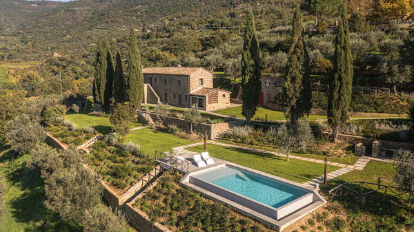 Villa Belvedere: Building Exterior, Garden, Outdoor, Pool, Scenic View