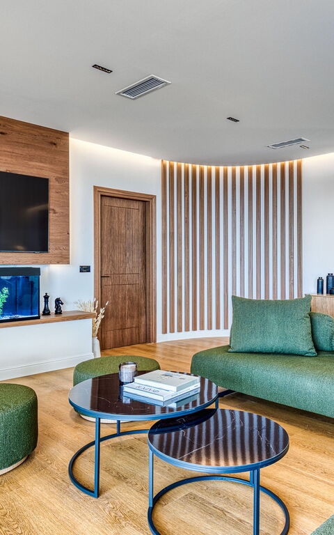 Villa Dominante: Living Room