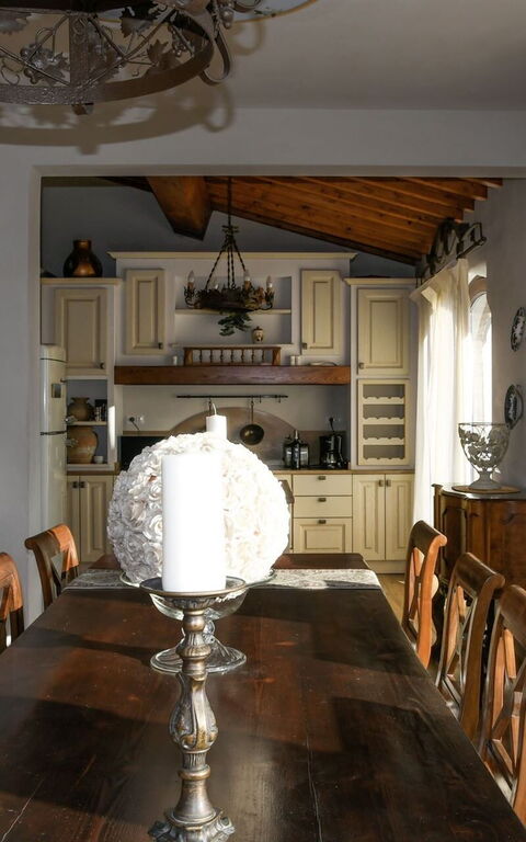 Villa Torresassa: Dining Room, Kitchen, Living Room