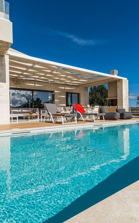 Villa Orientem Bis: Building Exterior, Garden, Outdoor, Pool, Summer