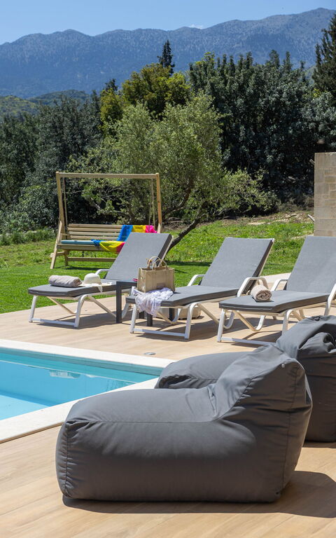 Villa Orientem Bis: Building Exterior, Garden, Outdoor, Pool, Scenic View