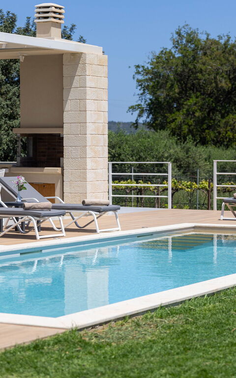 Villa Orientem Bis: Building Exterior, Garden, Outdoor, Pool