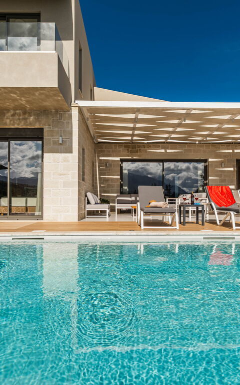 Villa Orientem Bis: Building Exterior, Outdoor, Pool