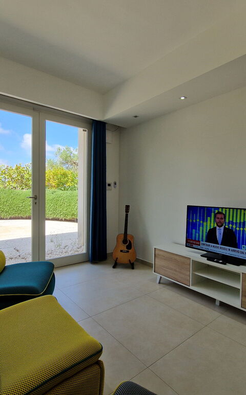 Villa Virginia: Living Room, Other Room