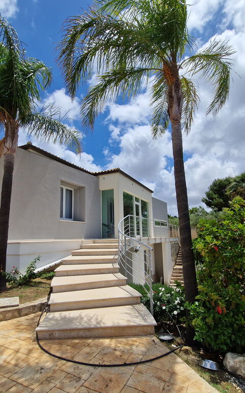 Villa Virginia: Building Exterior, Outdoor