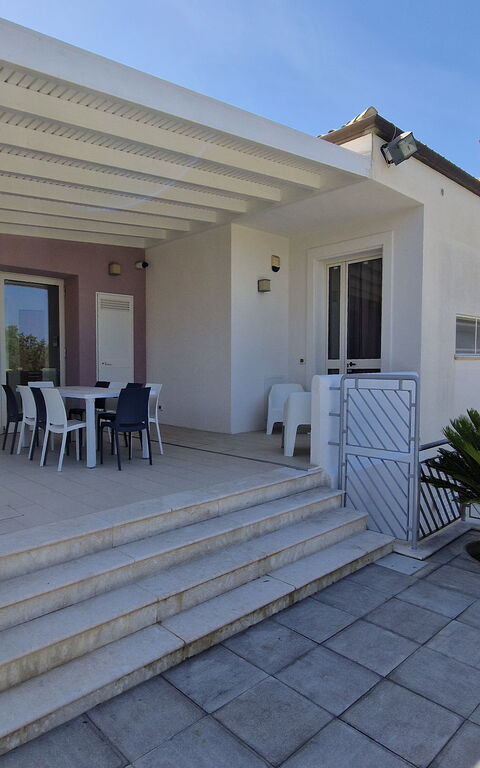 Villa Virginia: Balcony / Terrace / Patio, Building Exterior, Outdoor