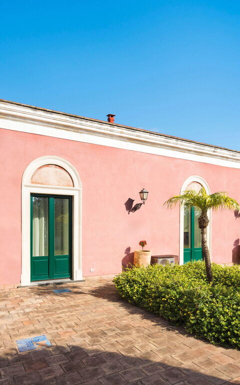 Micanera House: Building Exterior, Outdoor