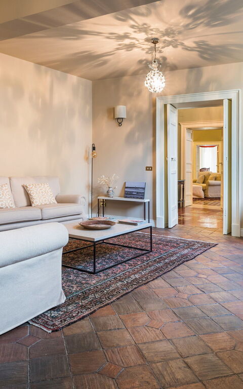 Micanera House: Living Room