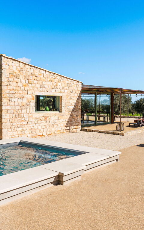 Villa Ninetta: Building Exterior, Hot Tub, Outdoor