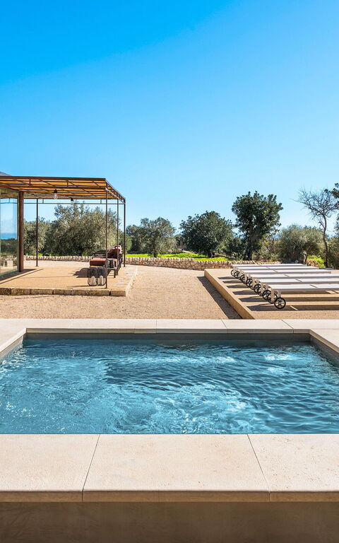 Villa Ninetta: Building Exterior, Hot Tub, Outdoor, Pool