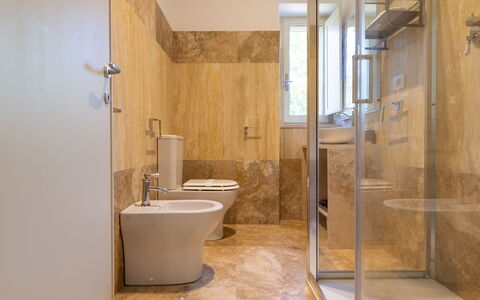 Accommodation Borgo Ariano 19: Bathroom